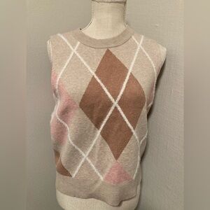 Cynthia Rowley Beige Argyle Sleeveless Knit Vest with Pink & Brown Accents